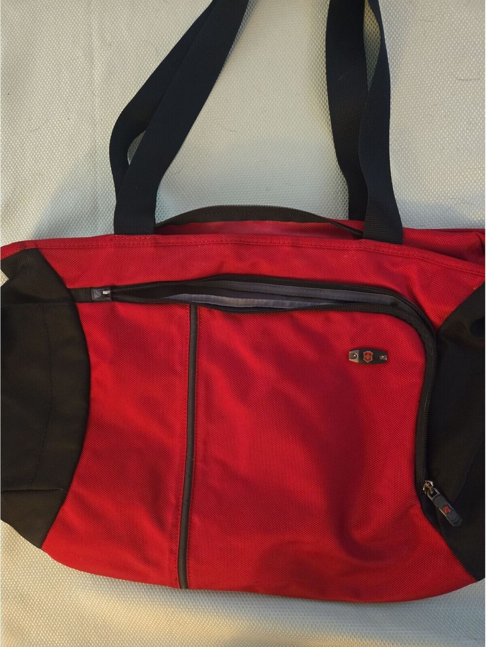 Victorinox Swiss Army Red & Black Ballistic Nylon Tote Bag - Picture 7 of 7